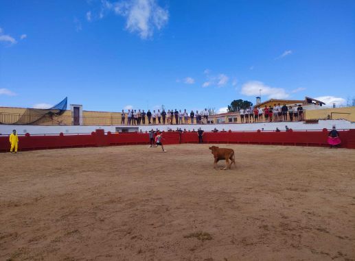 Capea Finca Yeles Illescas Despedida de Soltera y Soltero Madrid Toledo Paradise Events