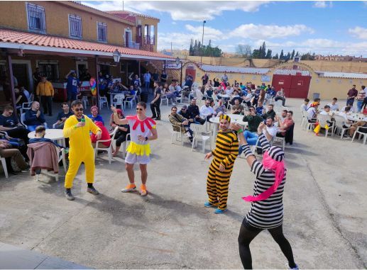 Comida Finca Yeles Illescas Despedida de Soltera y Soltero Madrid Toledo Paradise Events