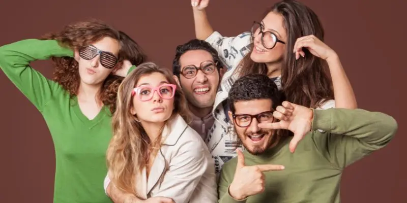 Deja de soñar y hazlo realidad: 3 ideas para una despedida de soltero friki