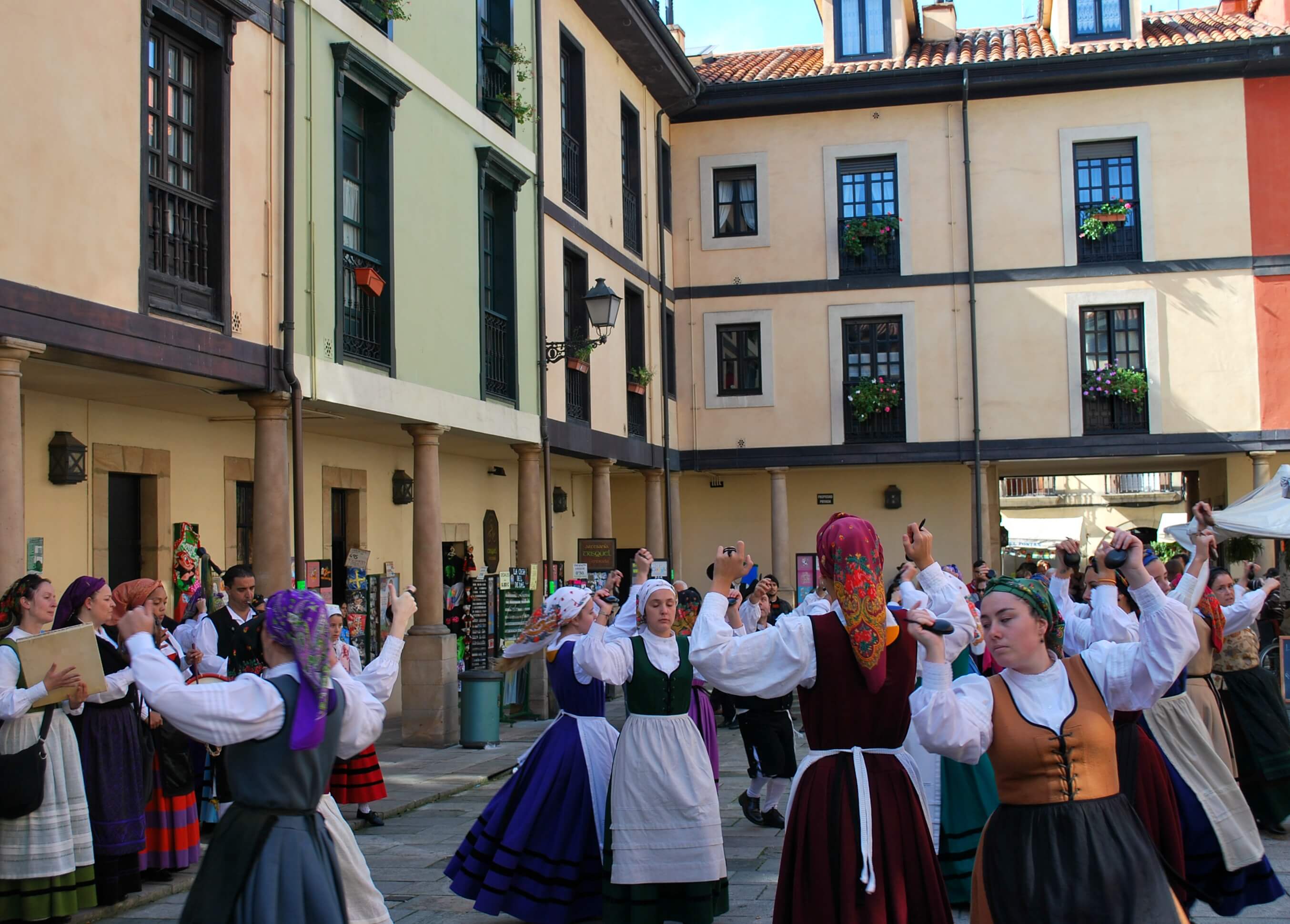 Plaza y mercado del fontán