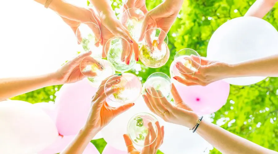 Despedida de soltera cristiana: fe y diversión combinadas