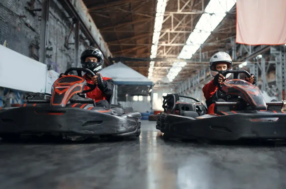 ¿Qué es el karting? Actividad divertida para despedidas